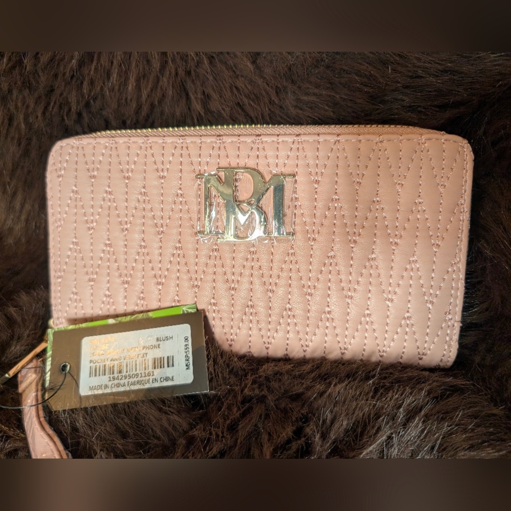 Badgley Mischka Blush Quilted Wallet